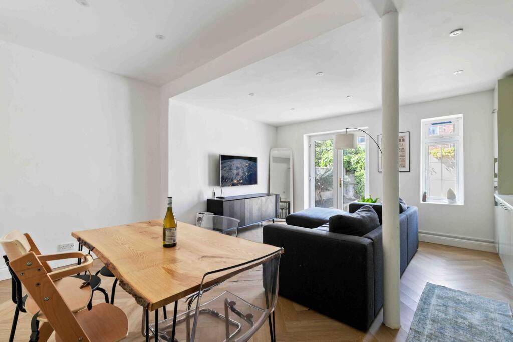 לונדון Modern 3 Bed Apartment In Tottenham מראה חיצוני תמונה