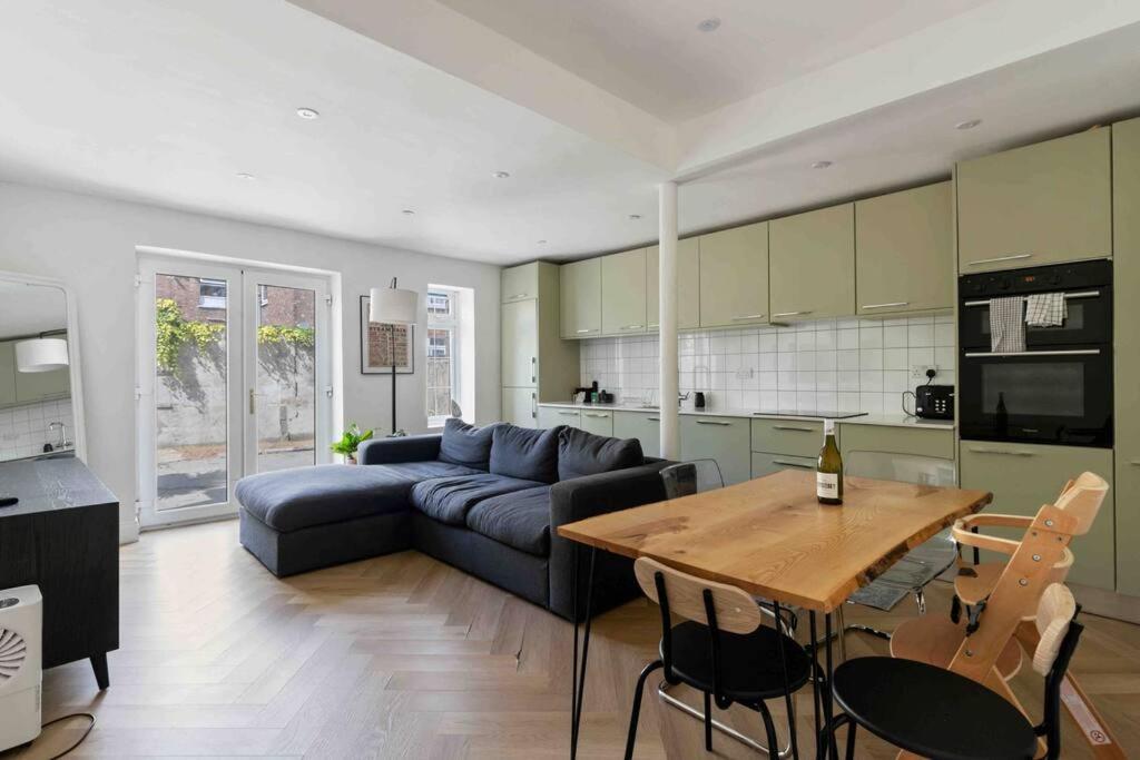 לונדון Modern 3 Bed Apartment In Tottenham מראה חיצוני תמונה